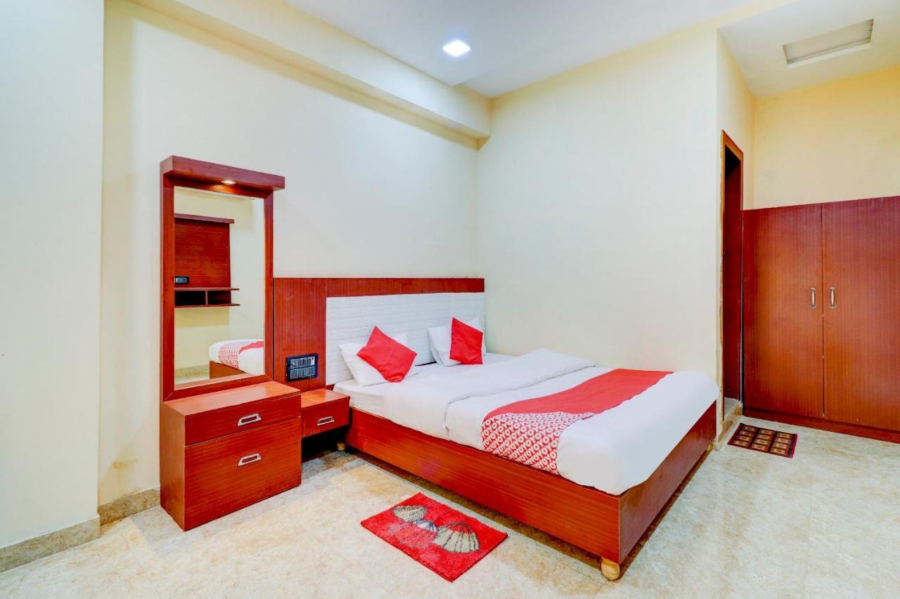Oyo Flagship 73009 Hotel City Inn Dayal Bagh Exterior foto