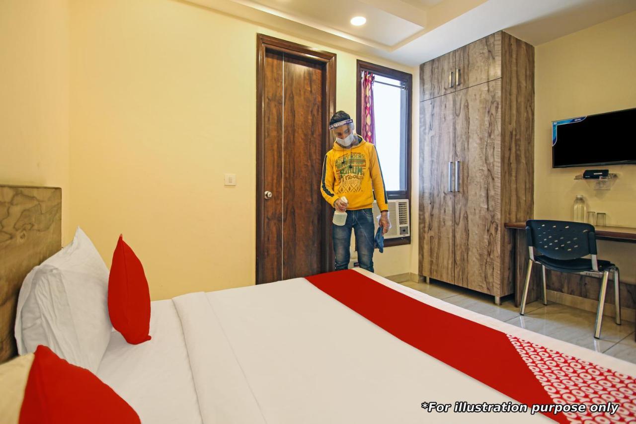 Oyo Flagship 73009 Hotel City Inn Dayal Bagh Exterior foto